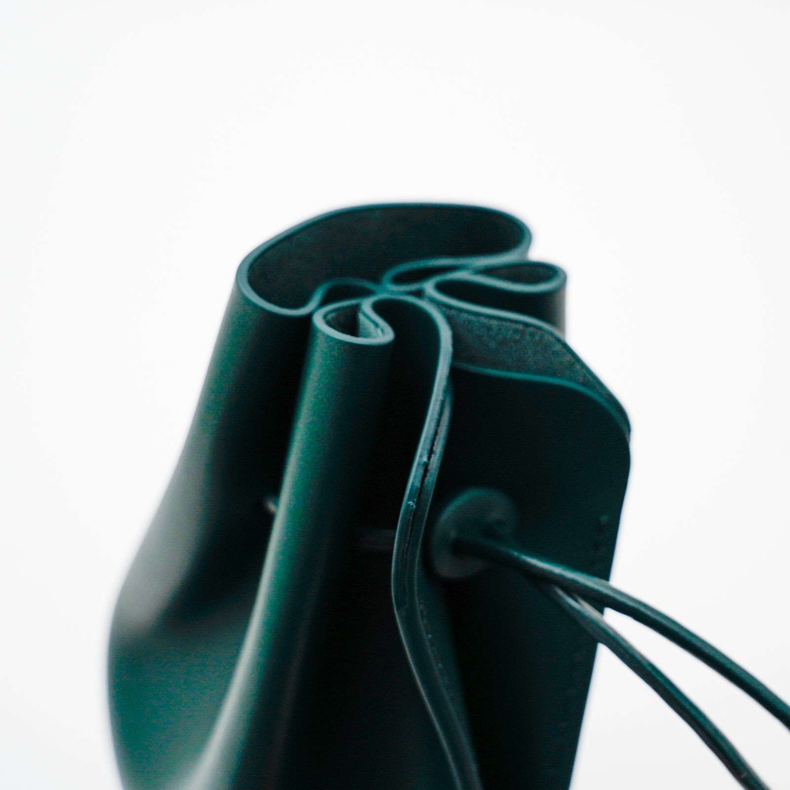 【再販売通知受付可能】Herrie Kinchaku Pouch_PM(RAPTO FLEX)