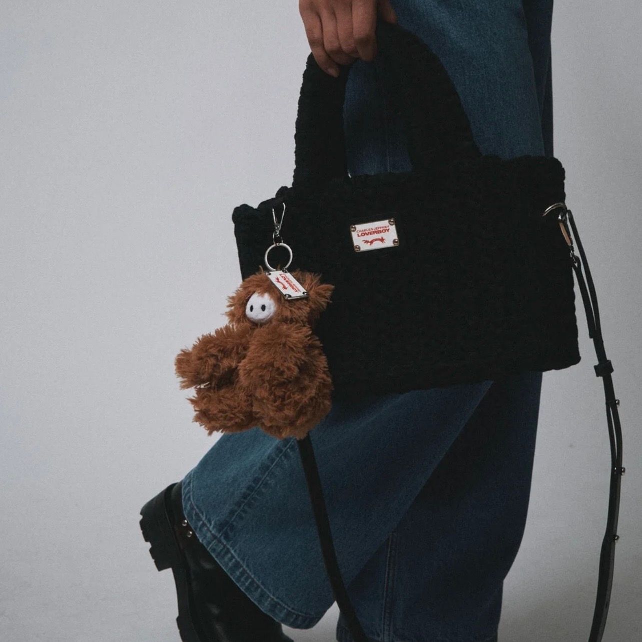 【残り一点】Cursed Highland Cow Plush Keychain