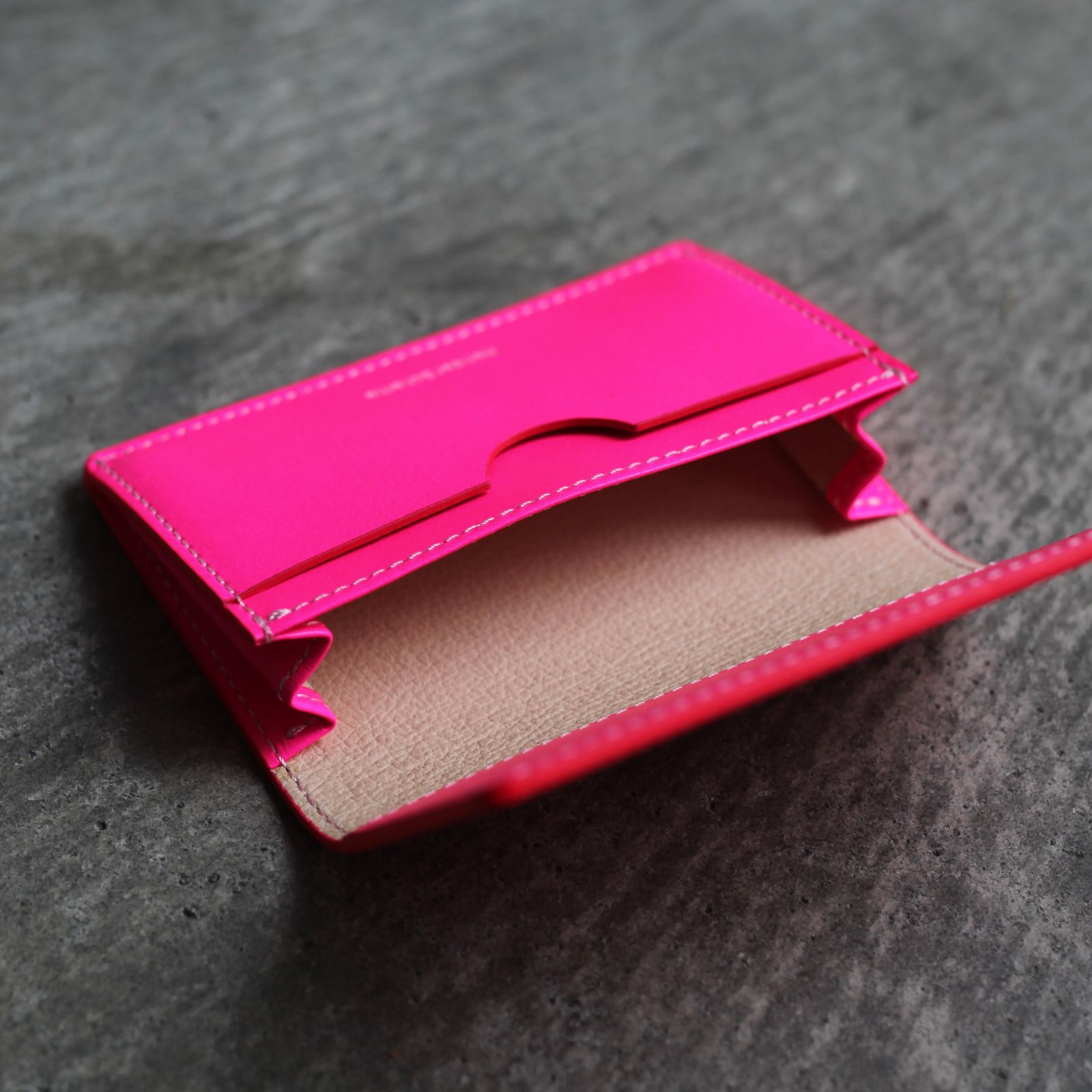 【残り一点】Highlight Folded Card Case(PINK)