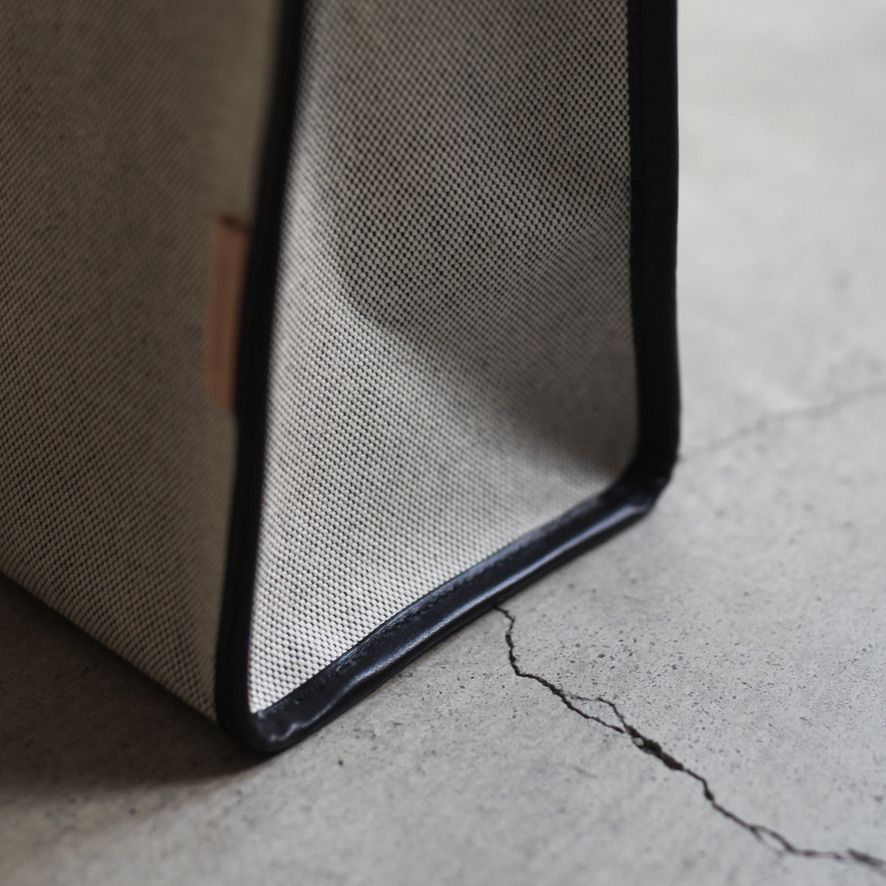 【残りわずか】Rectangle Hand Bag Large(BLACK)