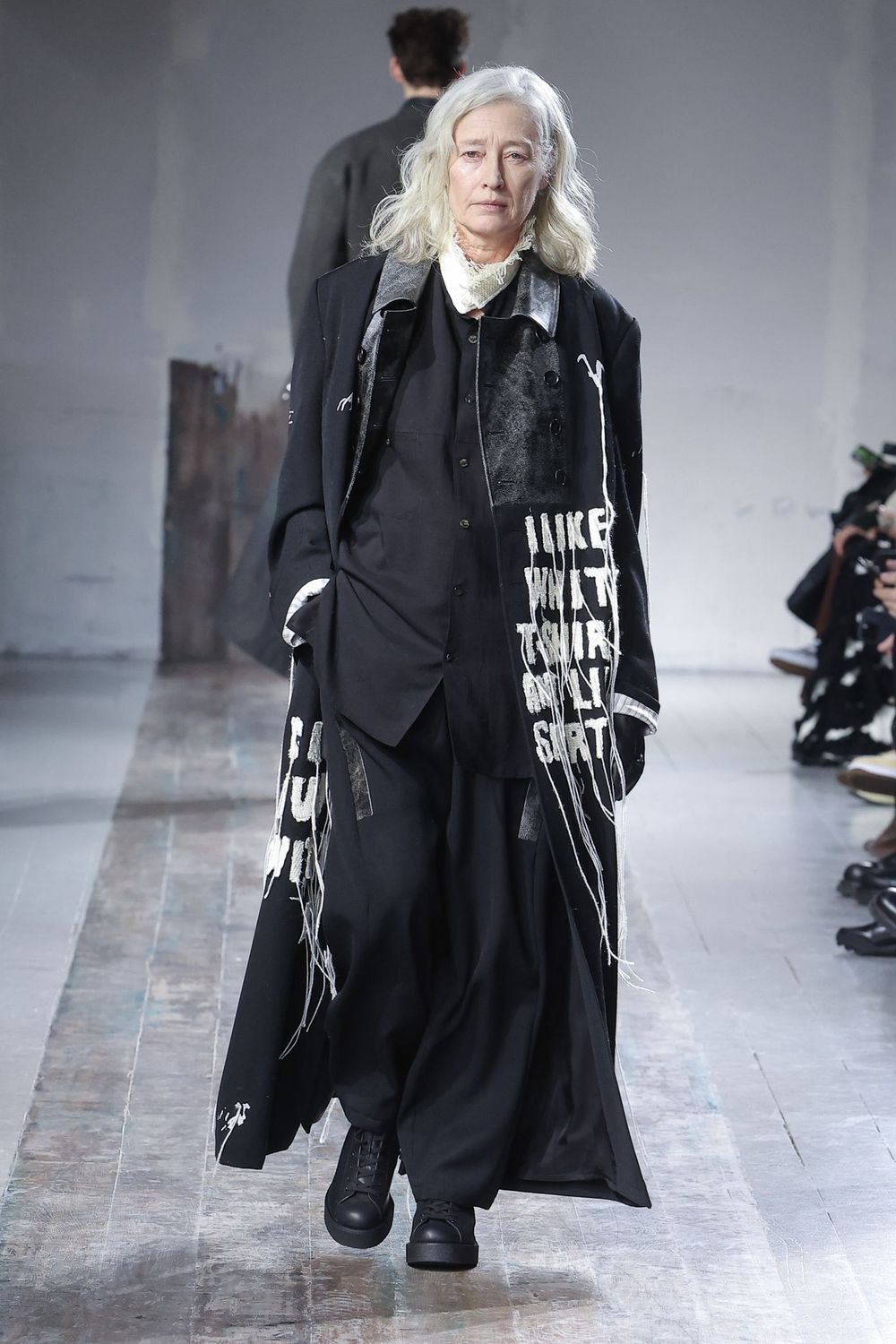Yohji Yamamoto】POUR HOMME 2024-25 A/W 思いがけない物語_境界の曖昧 