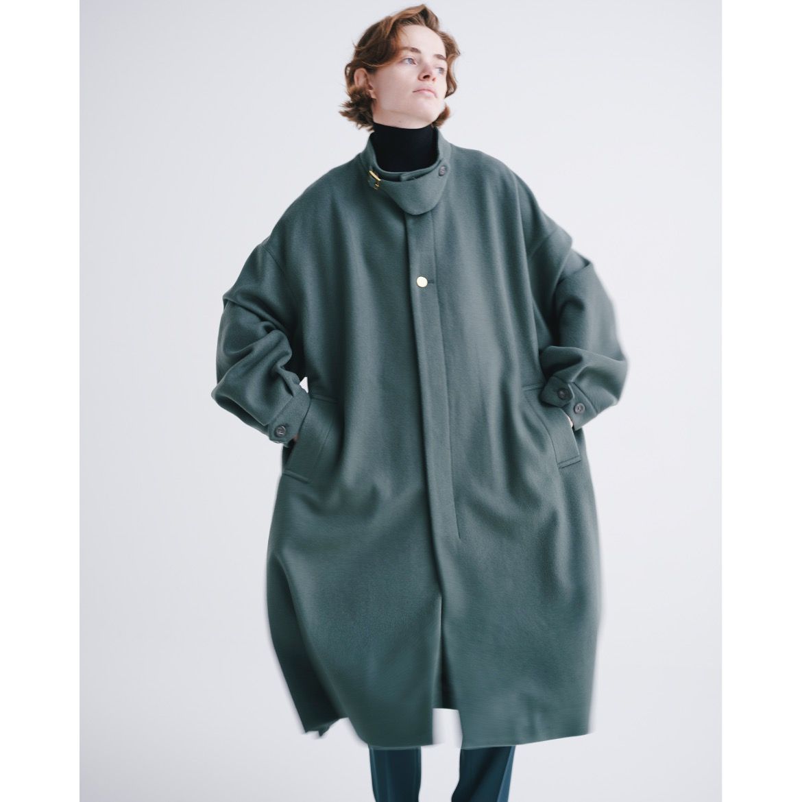 CULLNI - 【残り一点】Compressed Melton Band Collar Chin Tab Coat