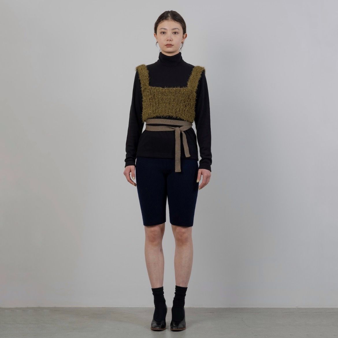 【残り一点】Shimmering Shaggy Knitted Band Tops