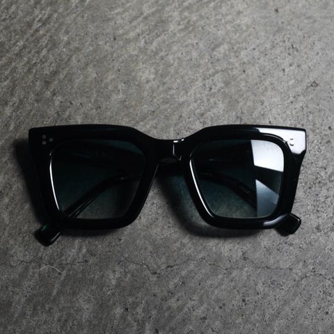 【お取り寄せ注文可能】Varda(カスタム商品)