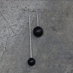 【お取り寄せ注文可能】Sphere Earring