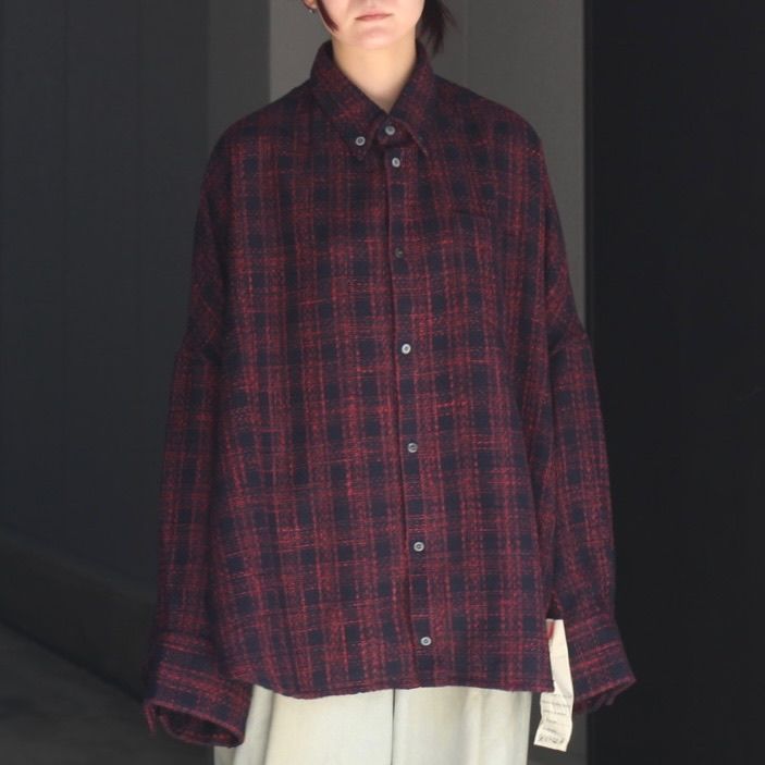 【残り一点】Giant Shirt