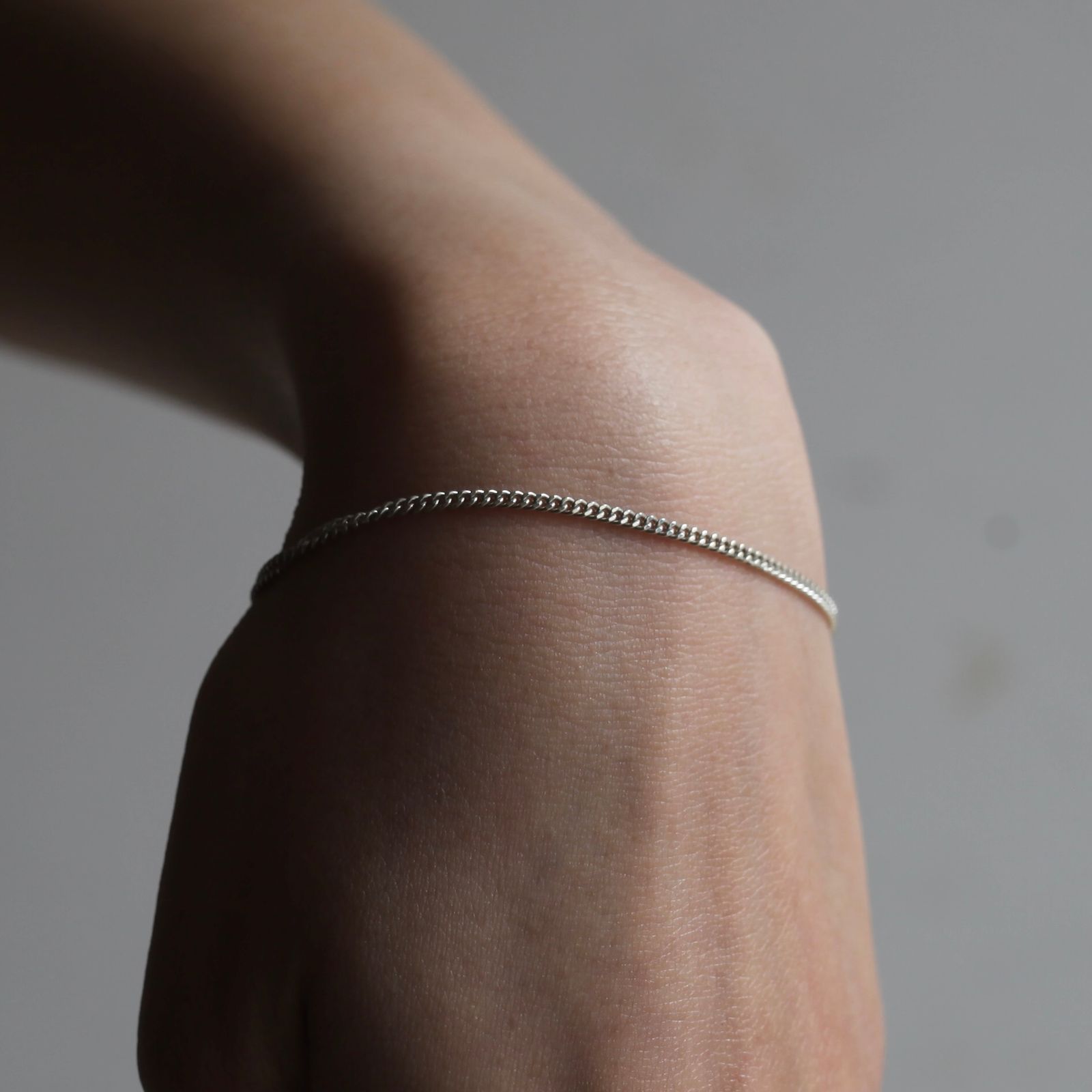 【残り一点】Curb Flat Anchor T-BAR Bracelet
