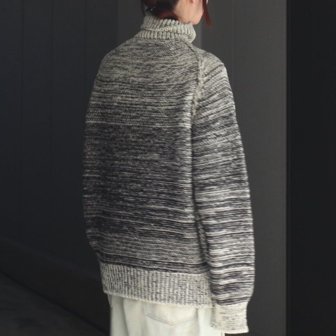 【残り一点】Gradation Front Zip Knit