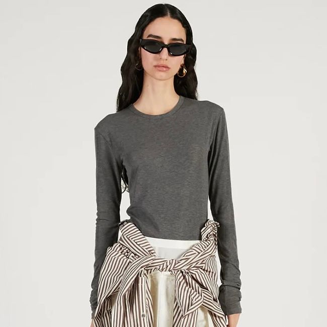 【残り一点】ダブルネックレイヤードトップ