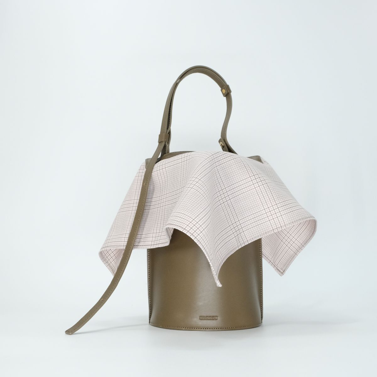 【残りわずか】Detachable Scarf Shoulder