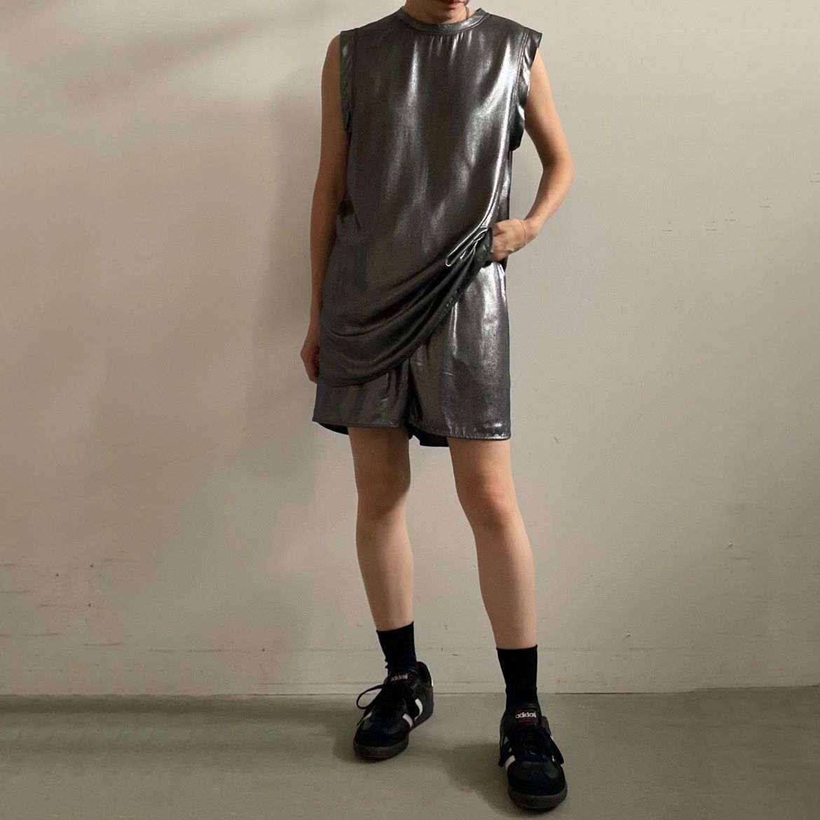 【残り一点】Glitter Minimal Tank Top