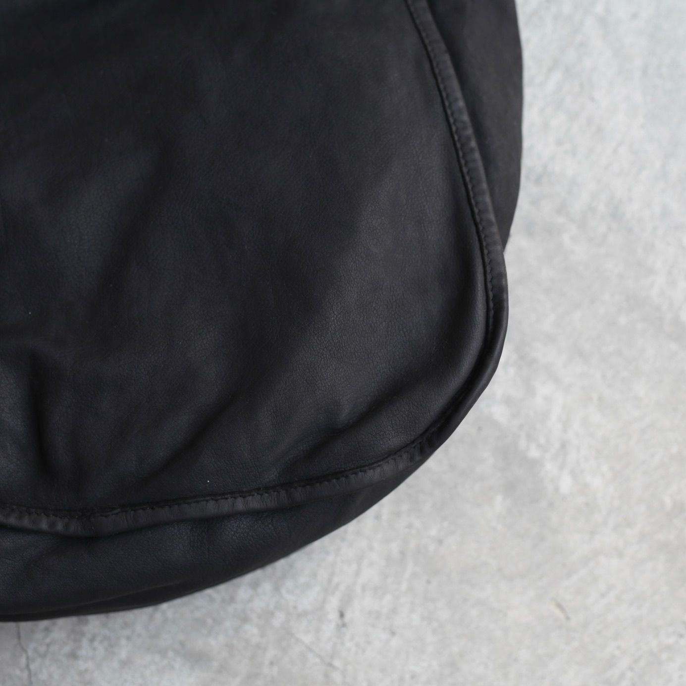【残り一点】Soft Calf Leather Crossbody