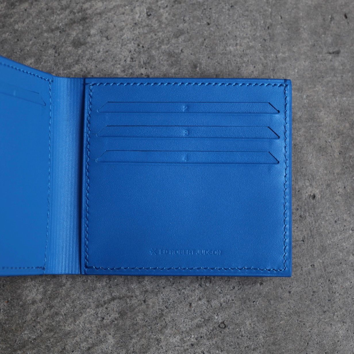 【残り一点】Clip Half Wallet(GEM_COW)