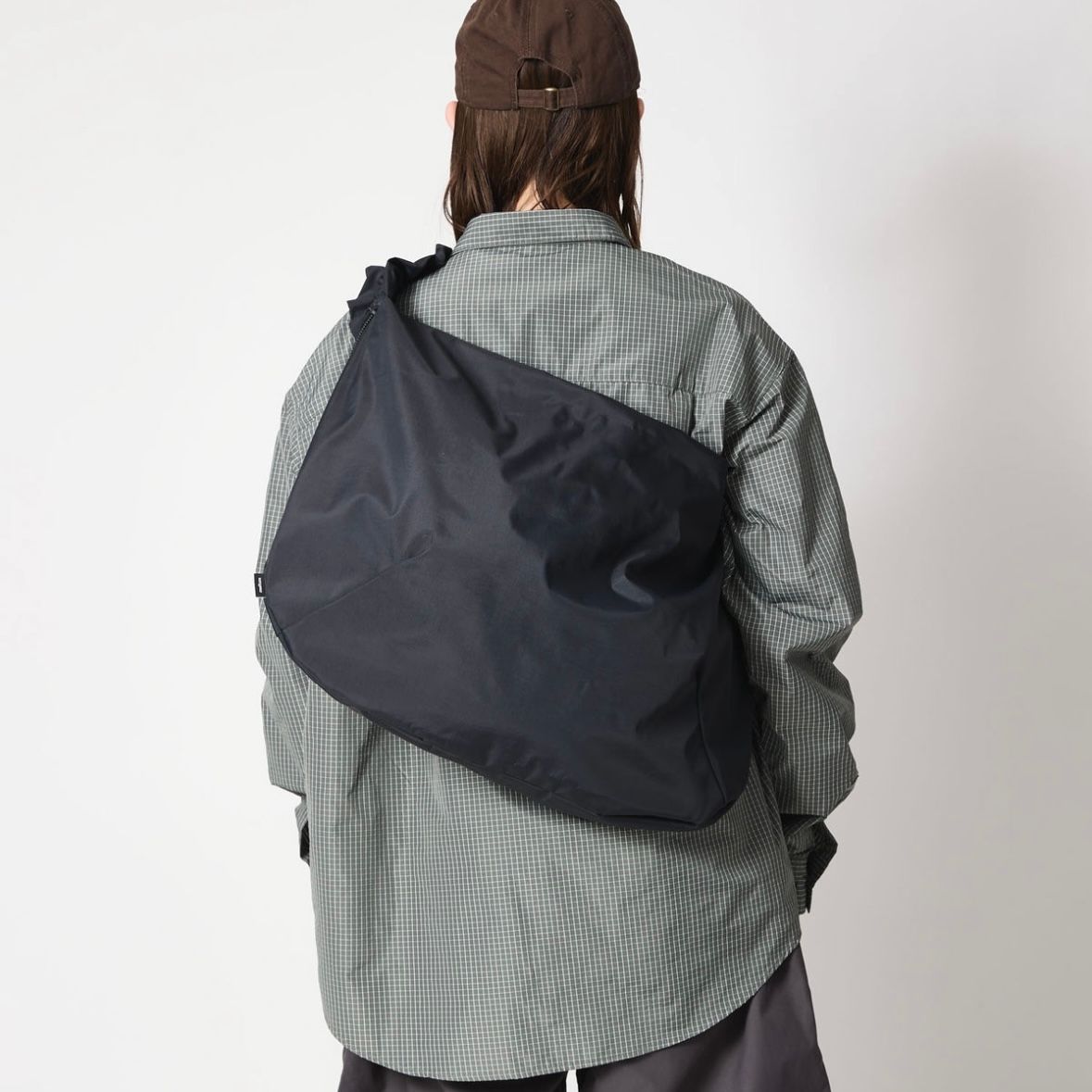 【残りわずか】Gather Messenger Bag