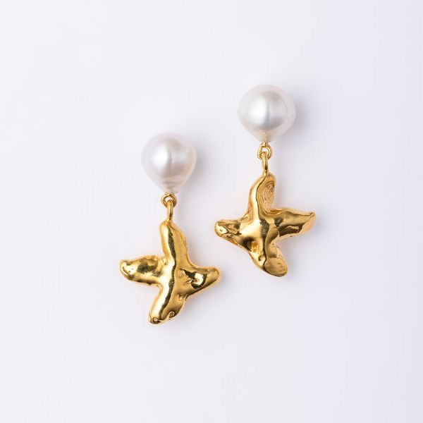 【お取り寄せ注文可能】Baroque Pearl Pigeon Earrings(両耳用)