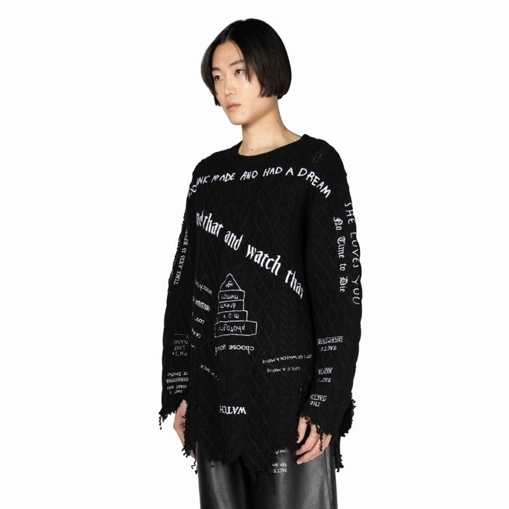 【残り一点】"TATTOO" Embroidery Cable Knit