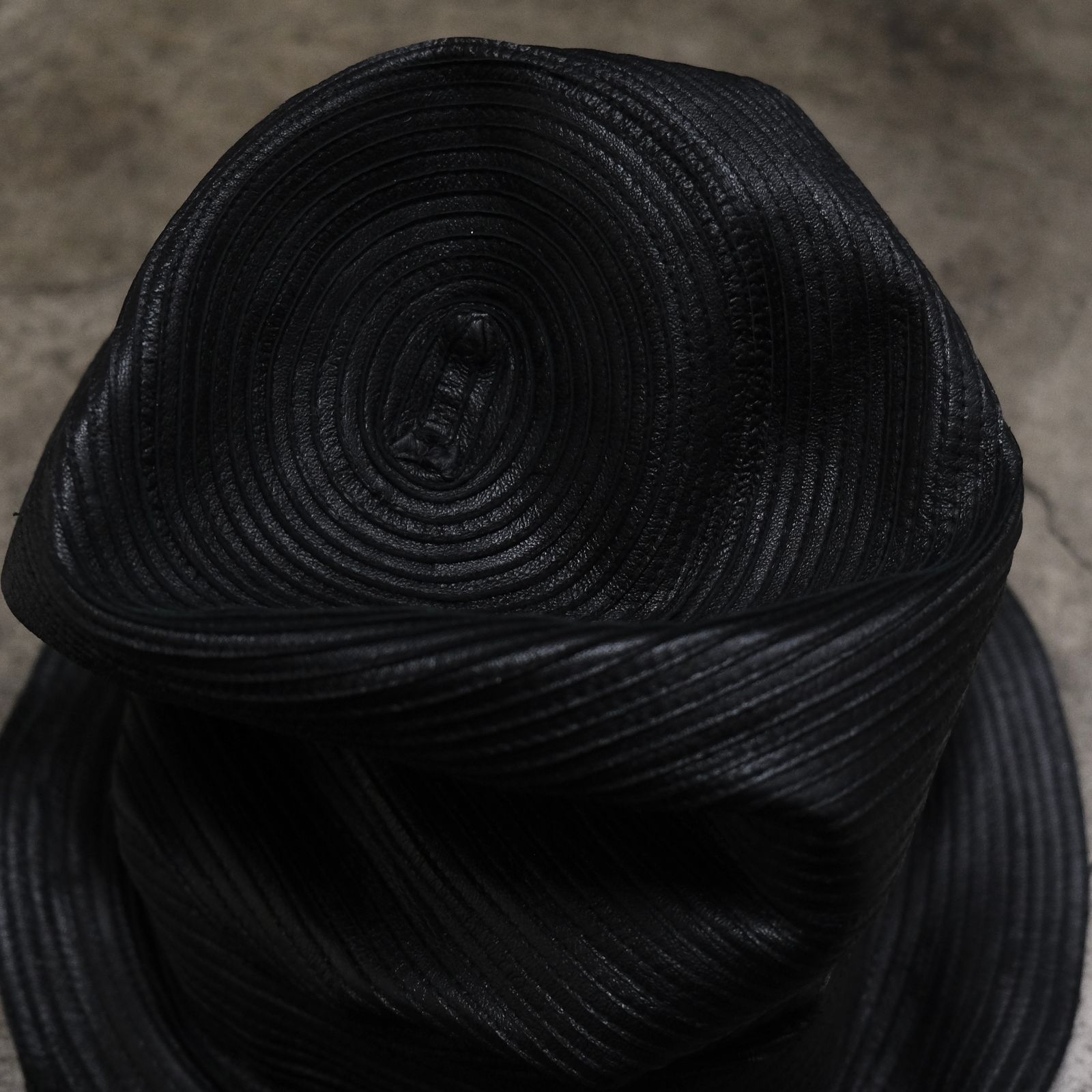 【お取り寄せ注文可能】Leather Blade Hat Tall