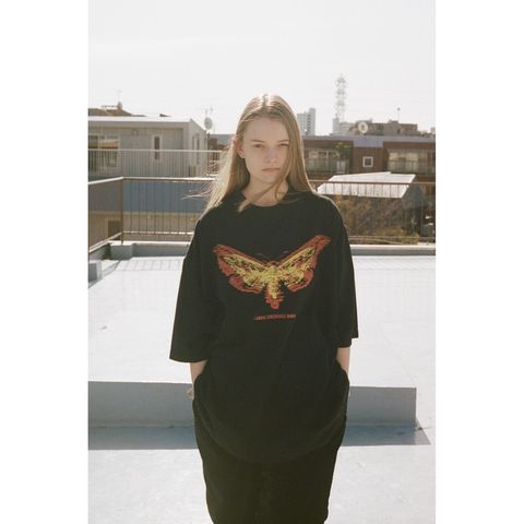 【残り一点】Pigment Drop Shoulder T-shirt(MOTH)