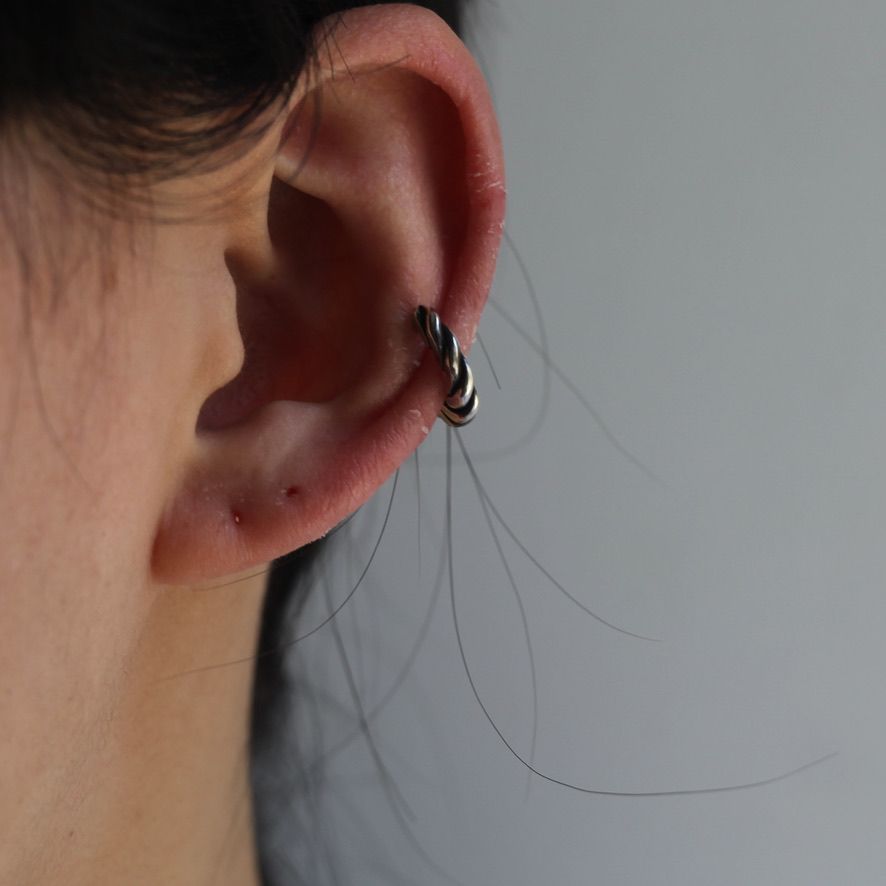 【お取り寄せ注文可能】Press Earcuff_SET 片耳用(SILVER）