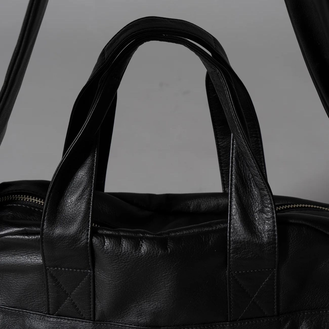 【残り一点】Leather Shoulder Helmet Bag