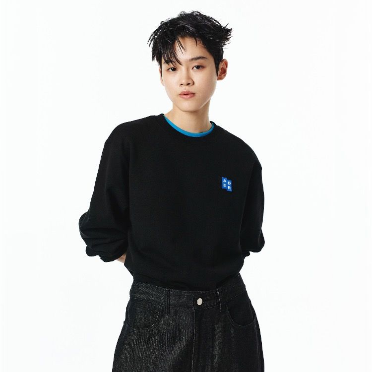 【残り一点】Sig; BL Tag Sweatshirt 01