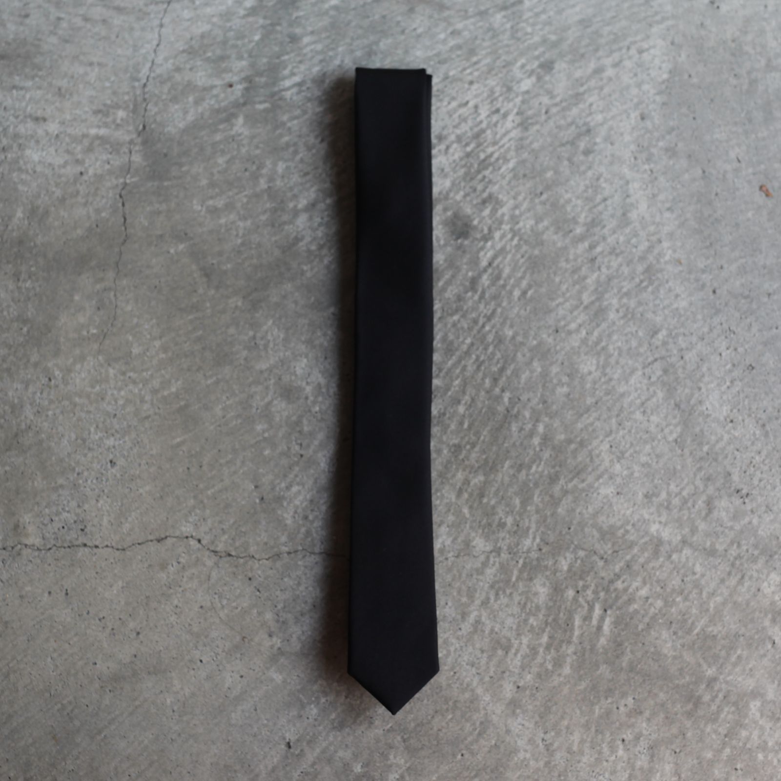 LITTLEBIG - 【残りわずか】Silk Narrow Tie(BLACK) | ACRMTSM ...