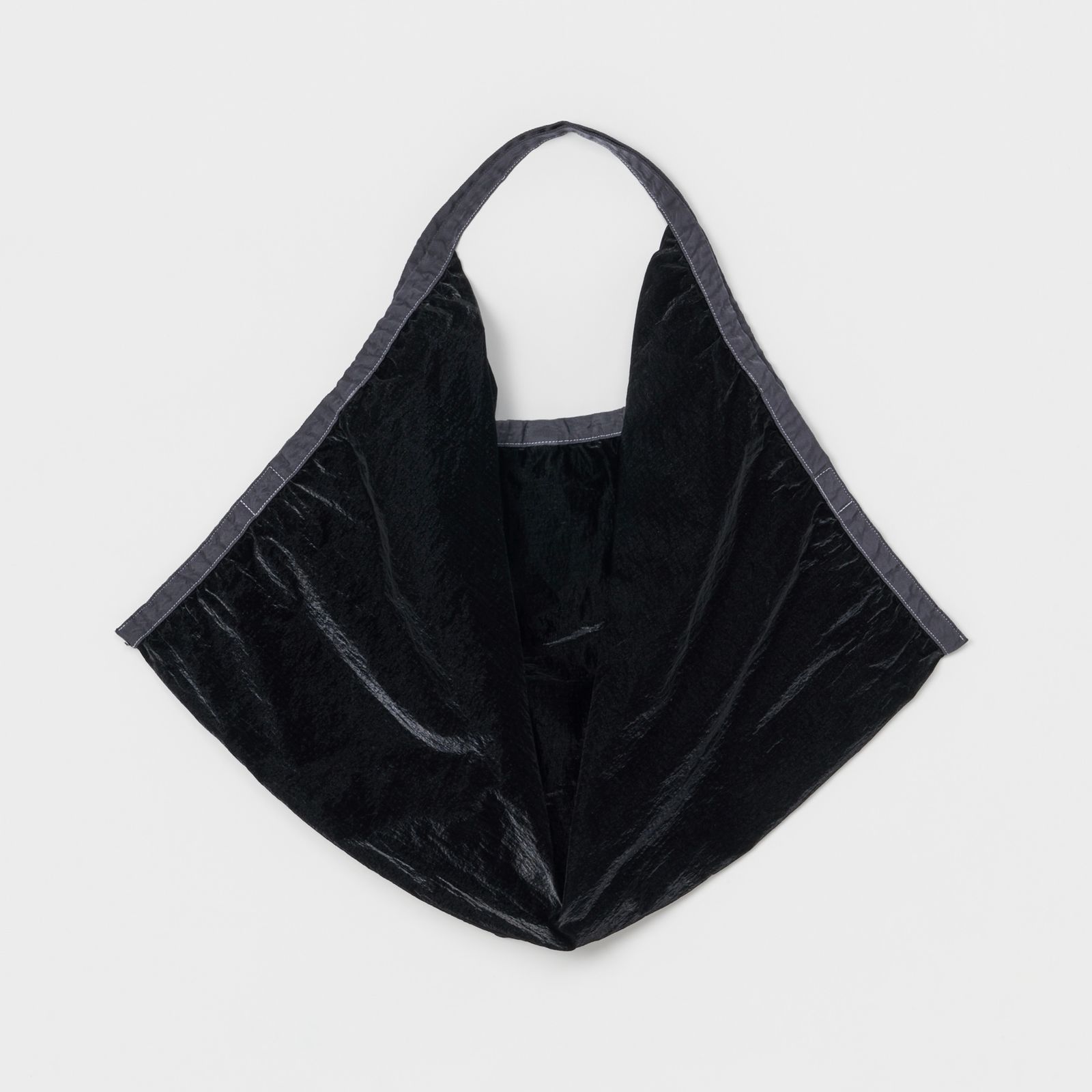 Hender Scheme - 【残り一点】Over Dyed Origami Bag Big(BLACK