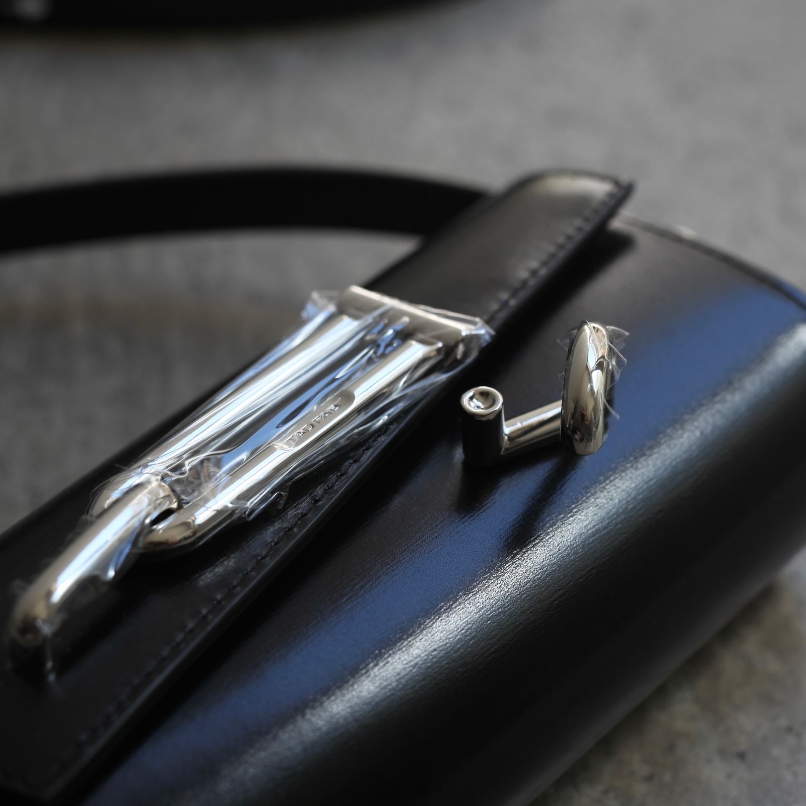 【残り一点】BOX MINI(CALFSKIN)