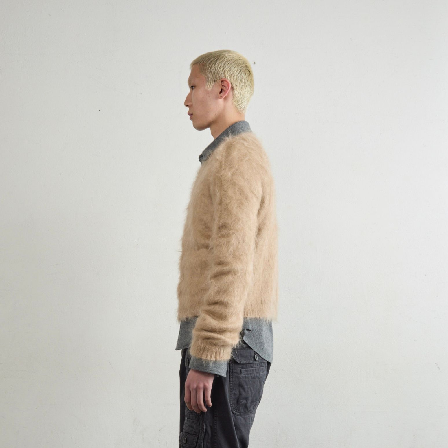 【残り一点】Brushed Mohair V-Neck Sweater