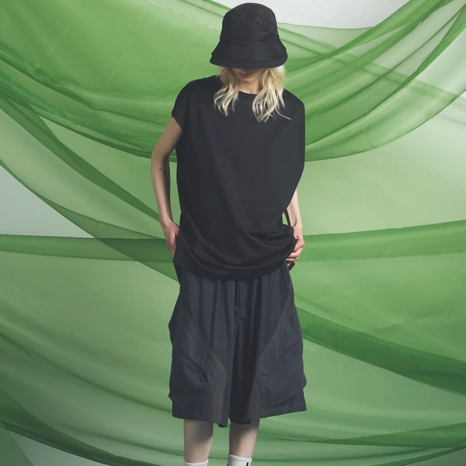 【残り一点】Smashing Punch Prime-Over Sleeveless T-Shirt