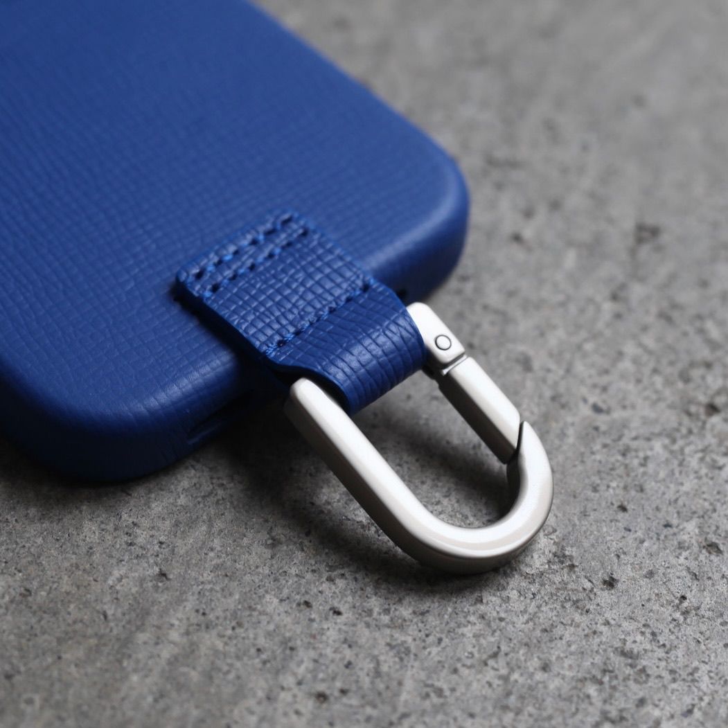 【残り一点】カラビナ付iPhoneケース(LAPIS BLUE)