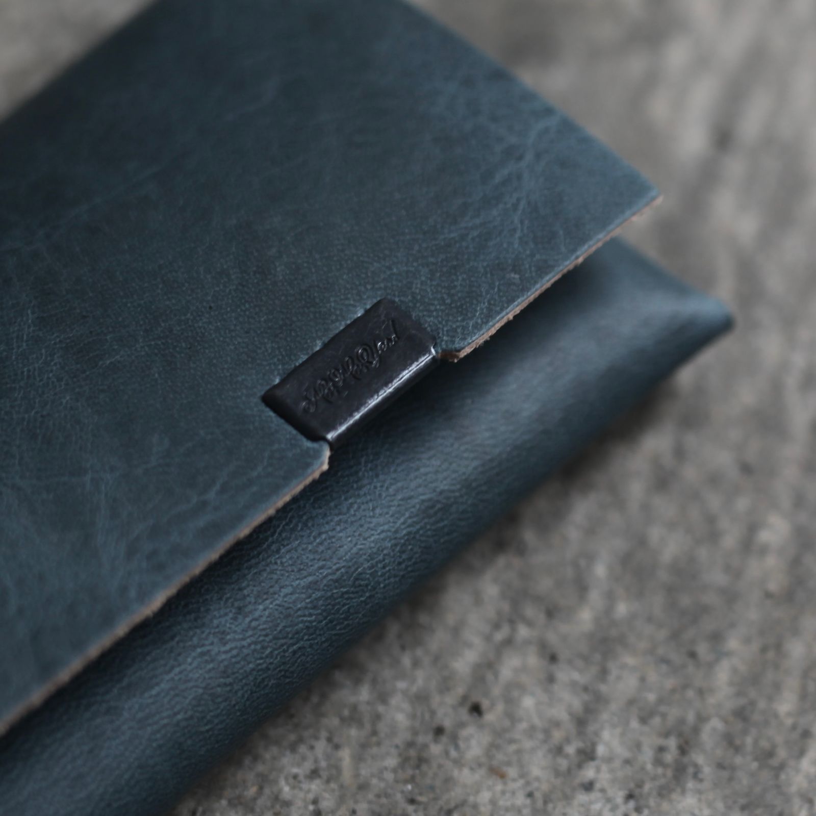 【残り一点】カードケース