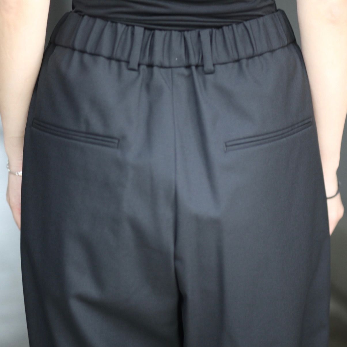 【残り一点】Wool Tropical Loose Fit Pants