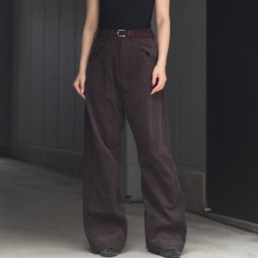 パンツ Omar afridi KNEE DARTED FLARE TROUSERS Omar Afridi Knee Darted Flare Pants (Navy) -FASCINATE