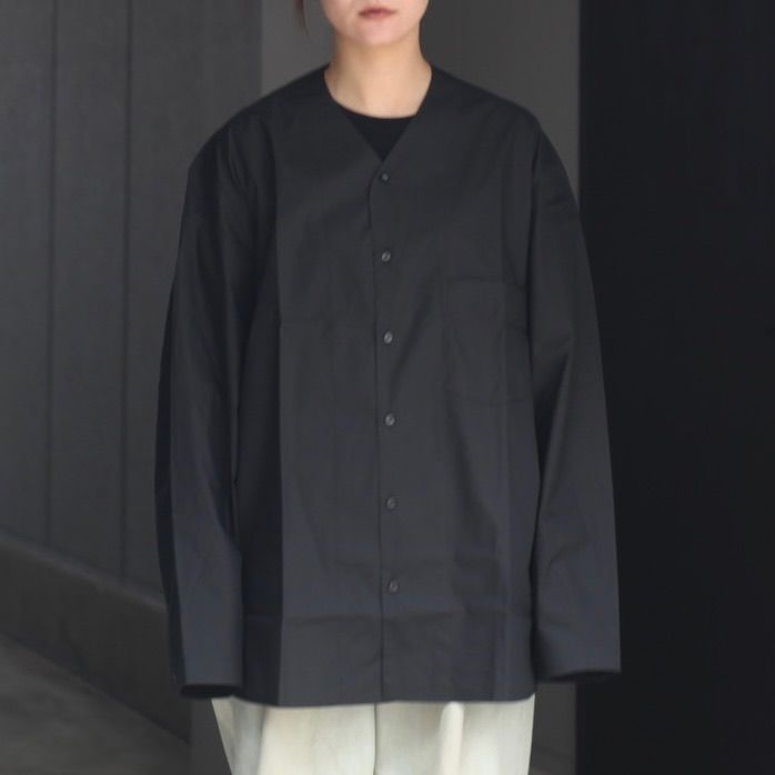 【残り一点】V Neck Shirt