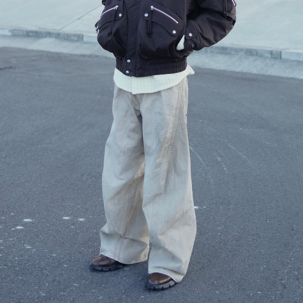 【残りわずか】3D Twisted Wide Leg Jeans