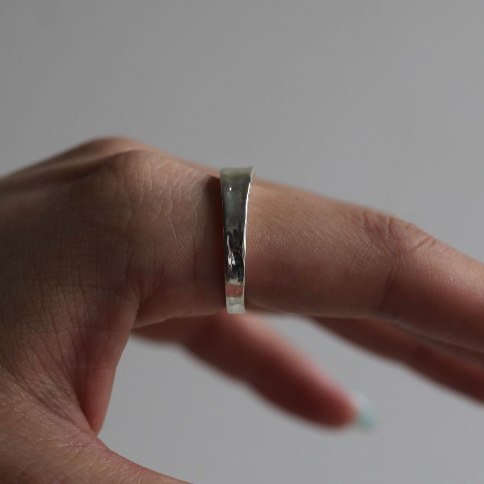 【お取り寄せ注文可能】Good Ring_4(WH)