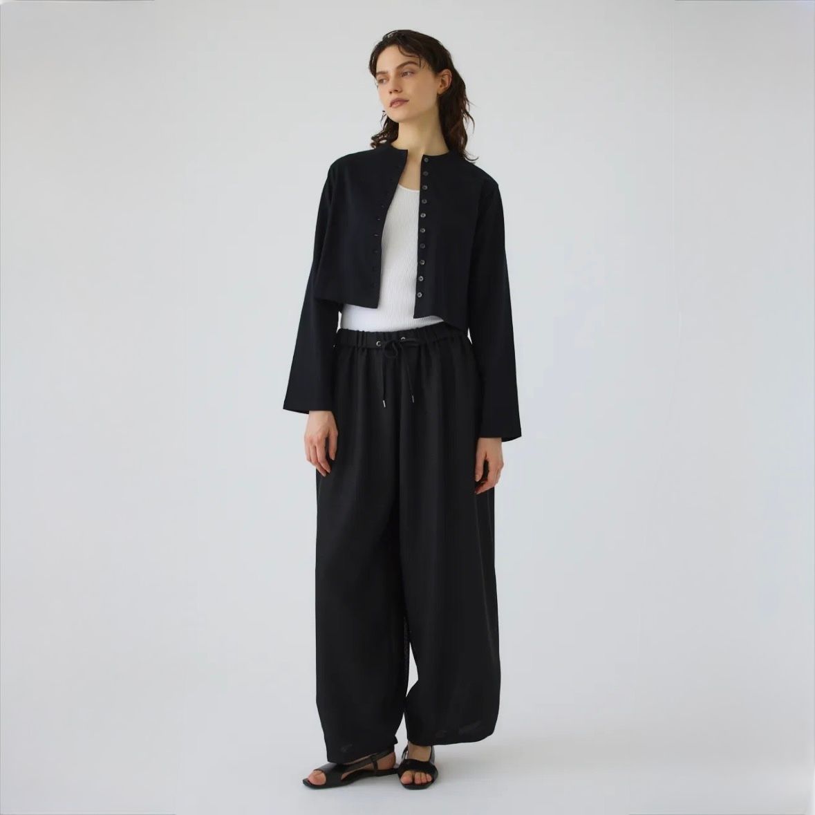 【残り一点】Neck Darts Cut Long T/SH