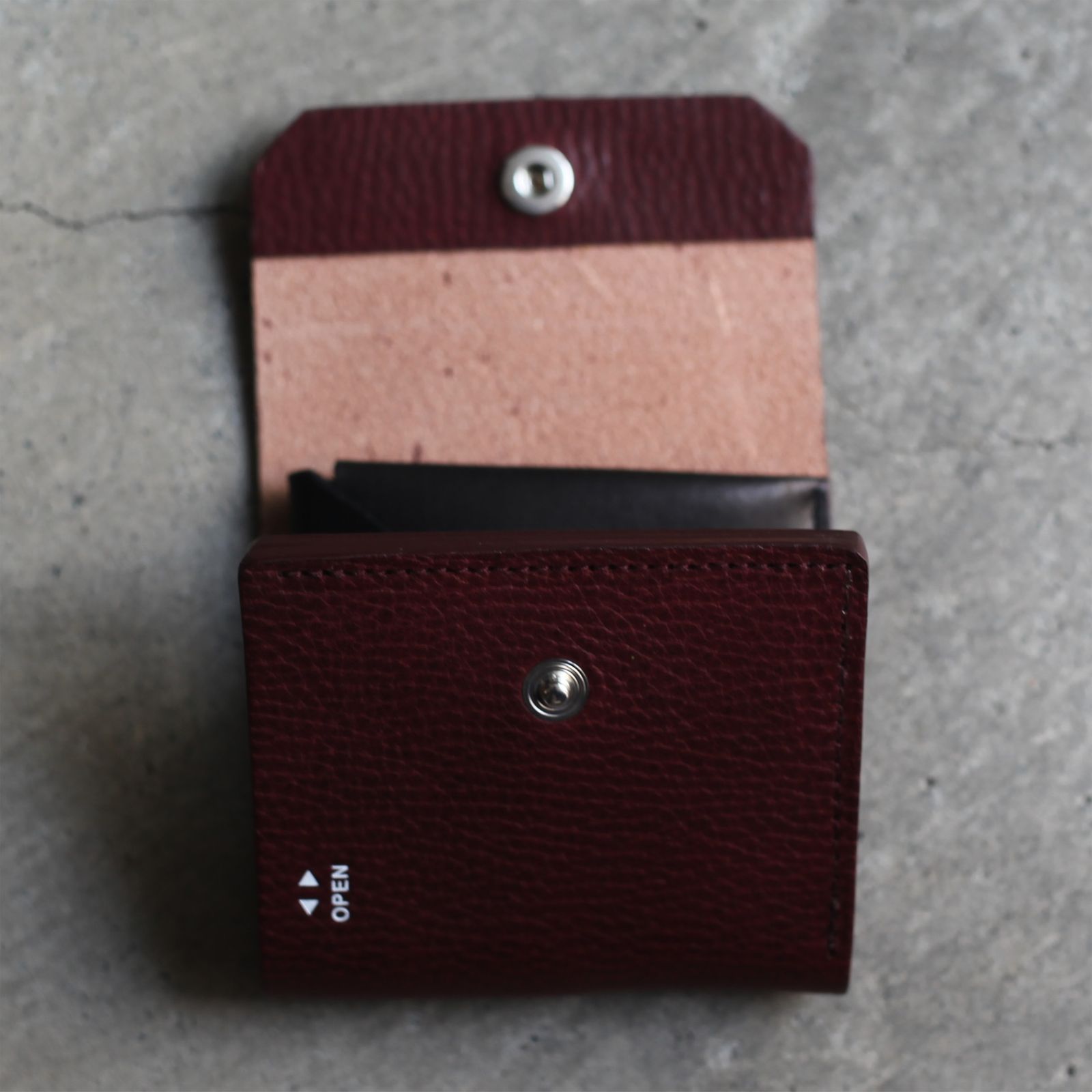 【お取り寄せ注文可能】Wording Wallet(BURGUNDY)