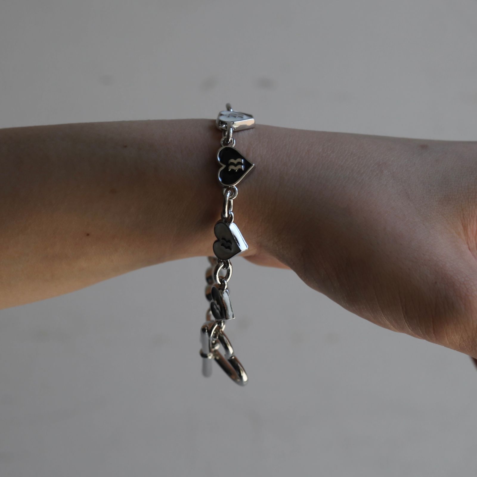 【残り一点】Multiple Logo Bracelet(SILVER)