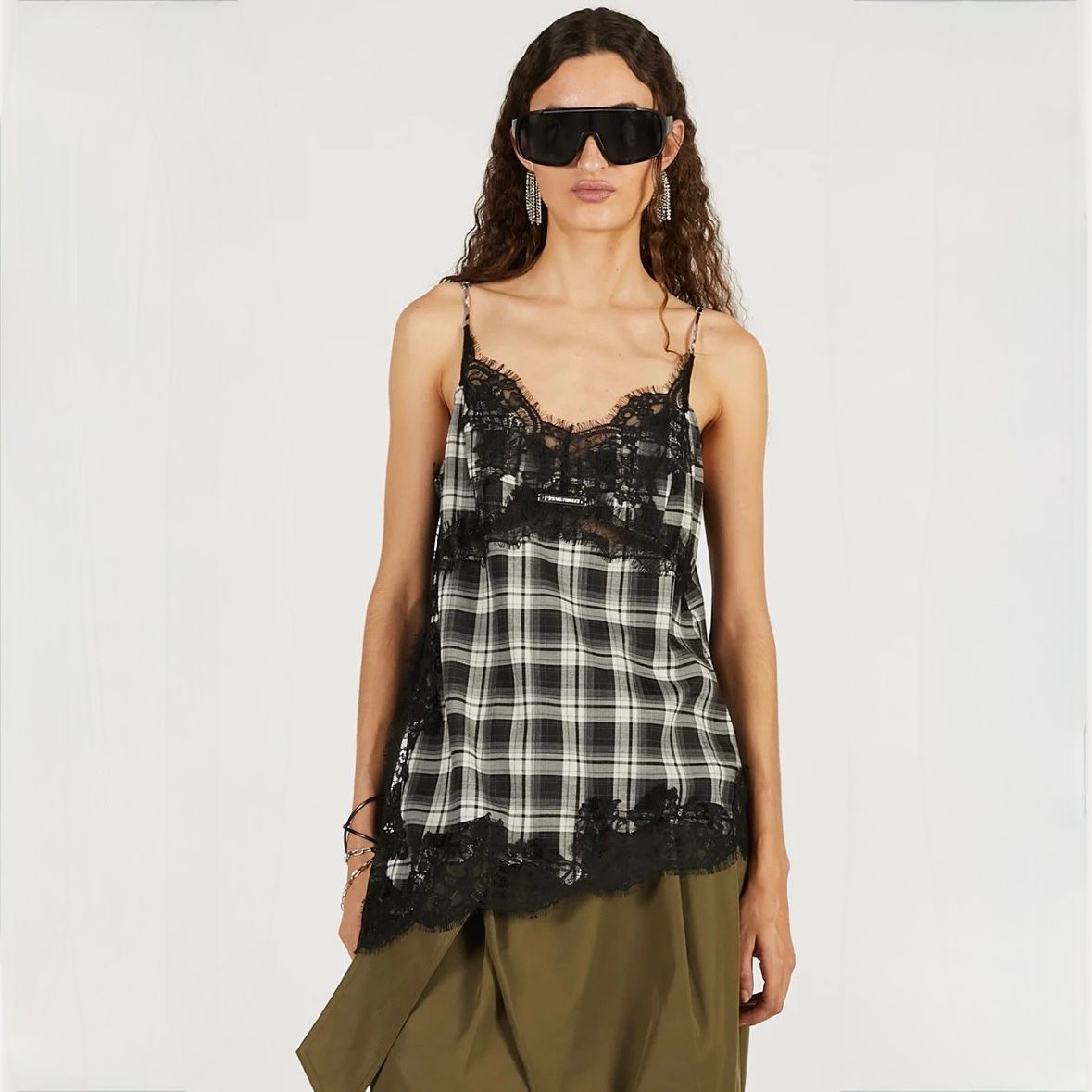 【残り一点】アシンメトリーレースキャミソール