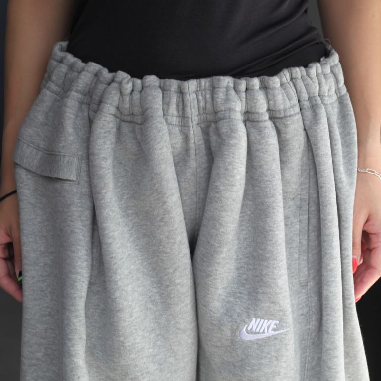 BLESS - 【残り一点】Over Jogging Corduroy(S) | ACRMTSM ONLINE STORE