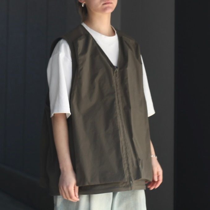 新品 23SS stein OVER POCKET VEST amy.mikitvba.com