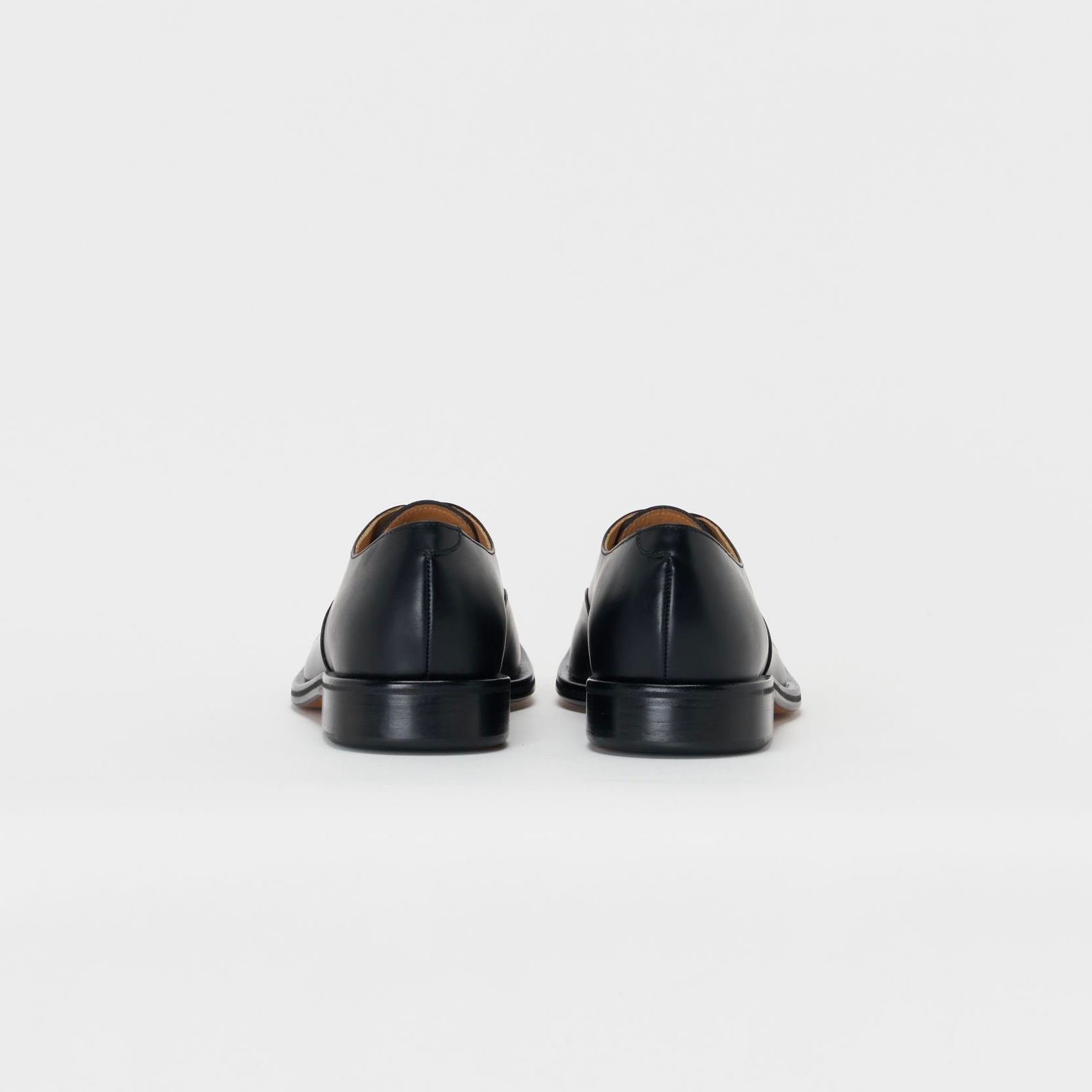 Hender Scheme コマンドミュール ブラックホワイト Size3 Hender Scheme - 【残り一点】Commando Mule(BLACK×WHITE