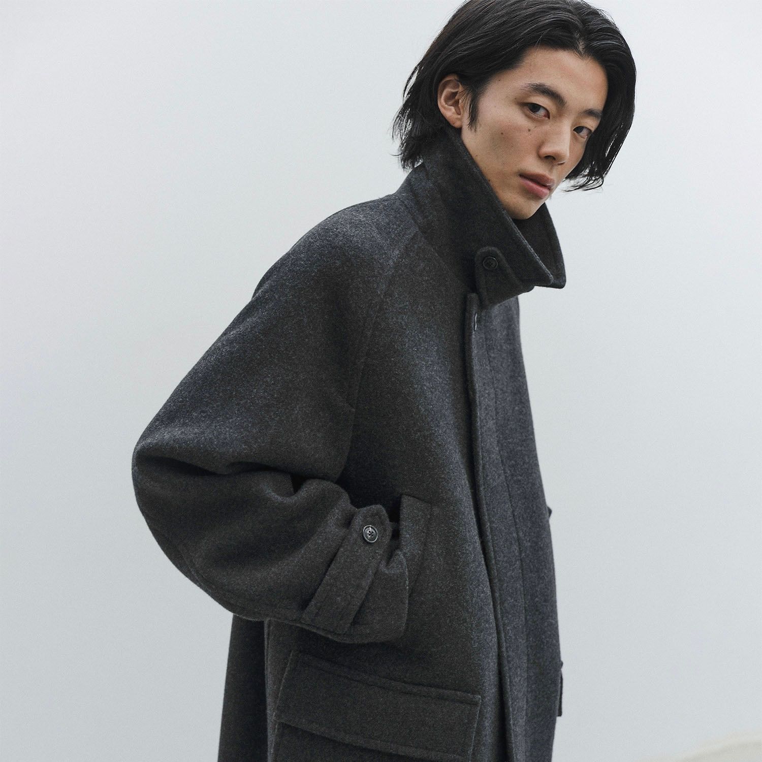 【残りわずか】Voyager Balmacaan Coat