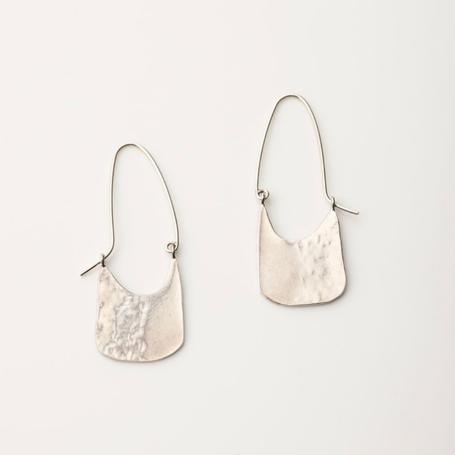 【お取り寄せ注文可能】Plate Earrings(両耳用）