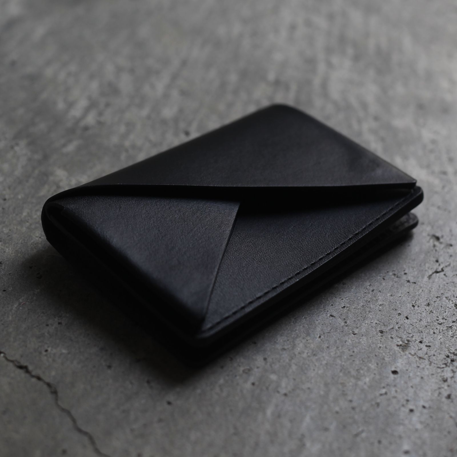 【残り一点】Slant Card Case