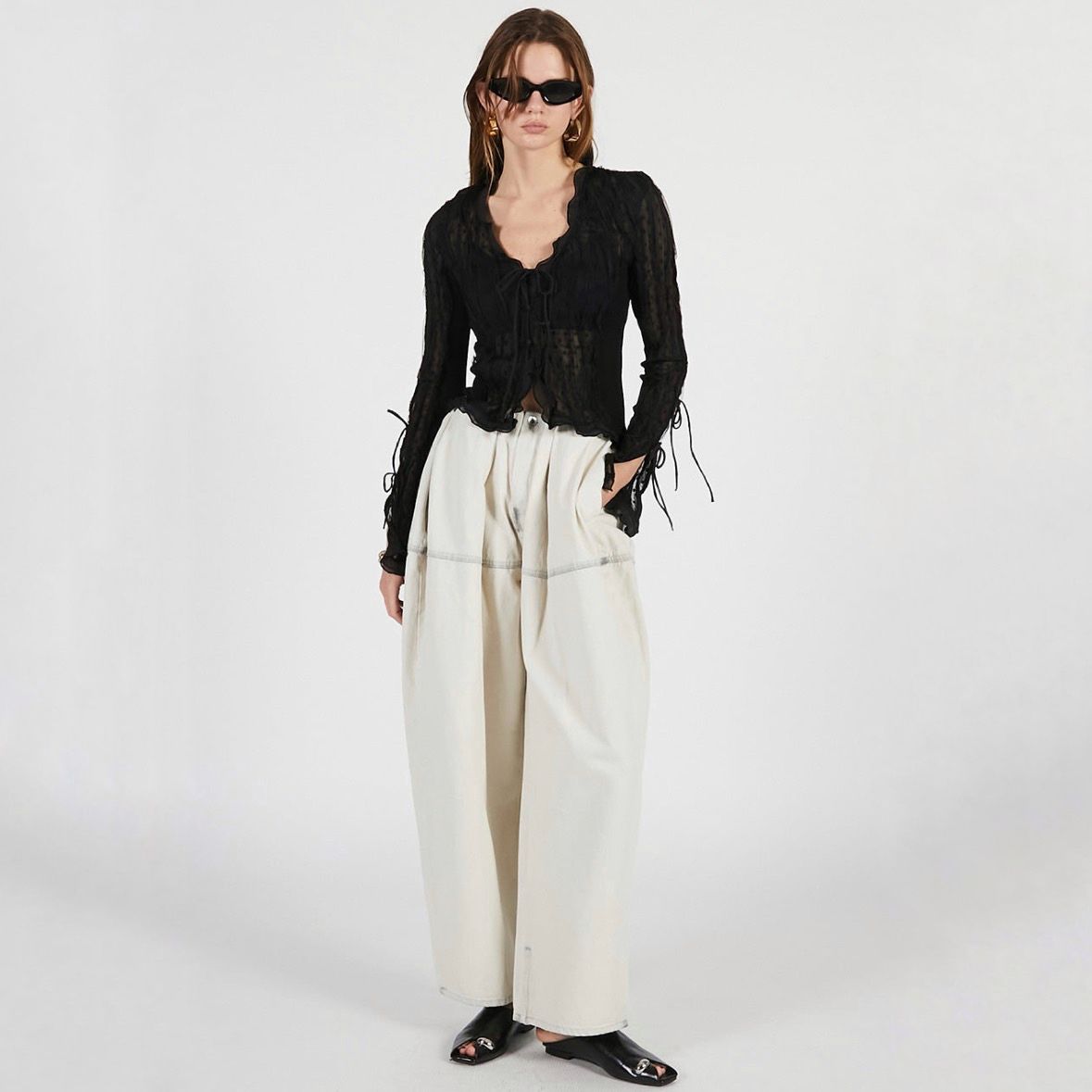 【残り一点】Sheer Dot Slim Shirt