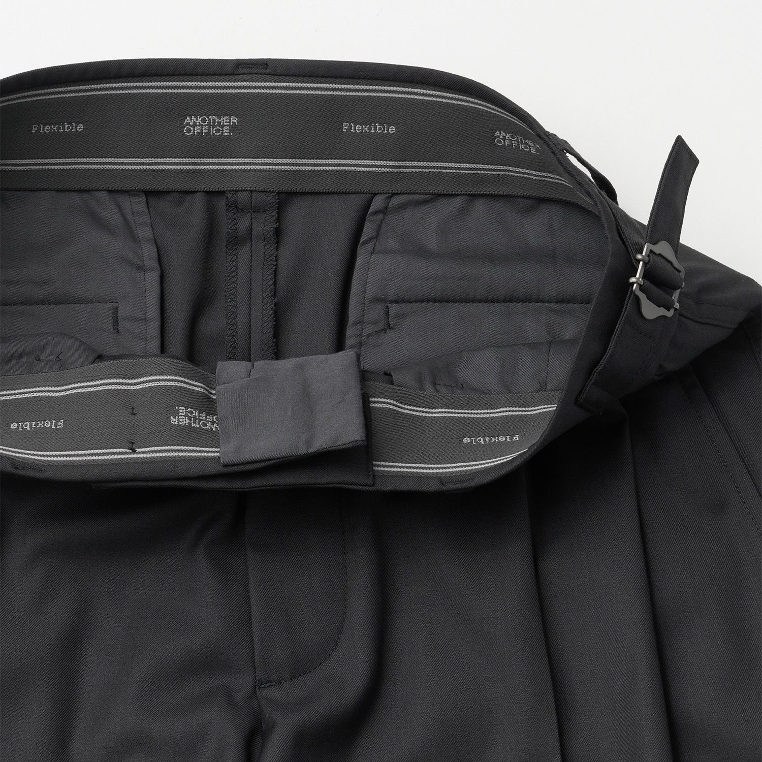 【残り一点】Santiago Slacks Flexible 32L