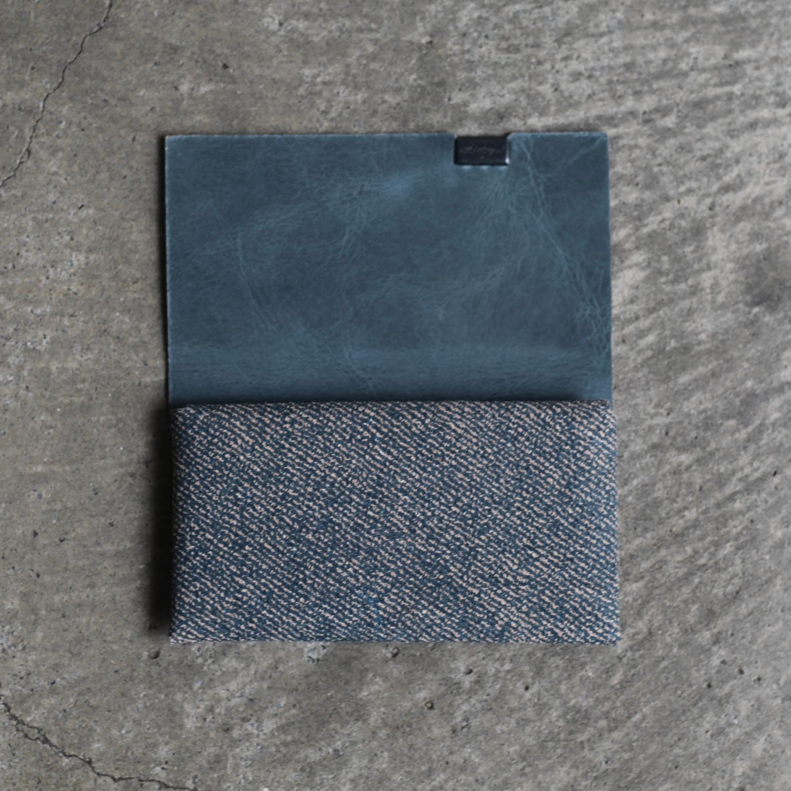 【残り一点】カードケース